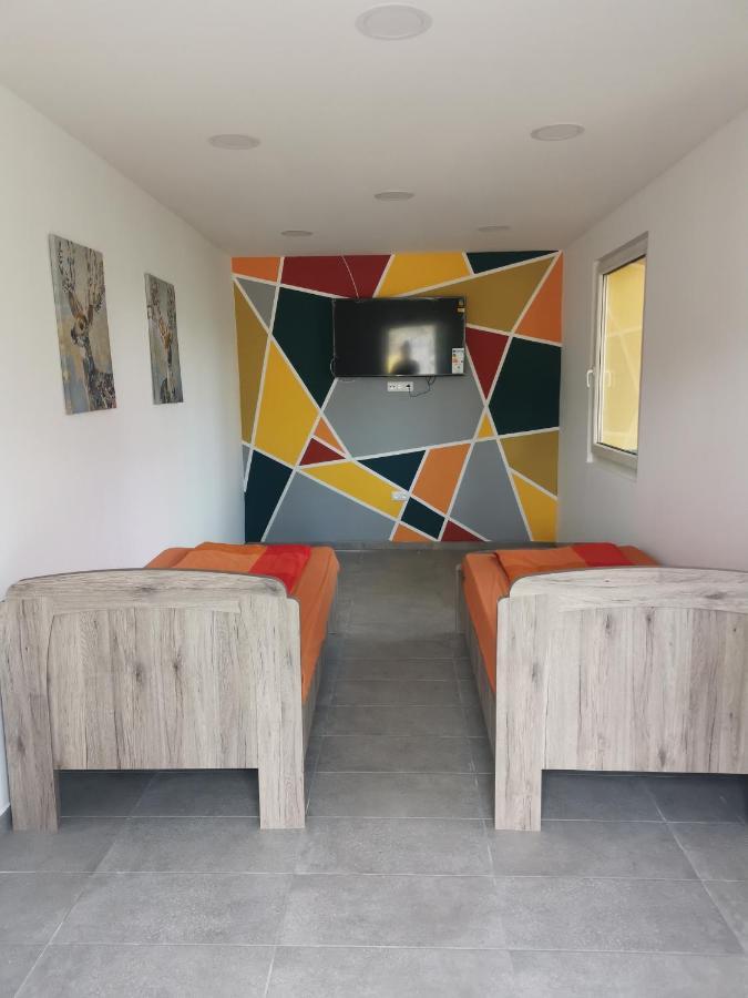 Podlovics Tanya Panzió Kemecse Exterior foto