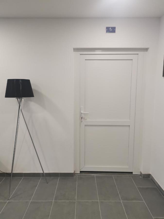Podlovics Tanya Panzió Kemecse Exterior foto